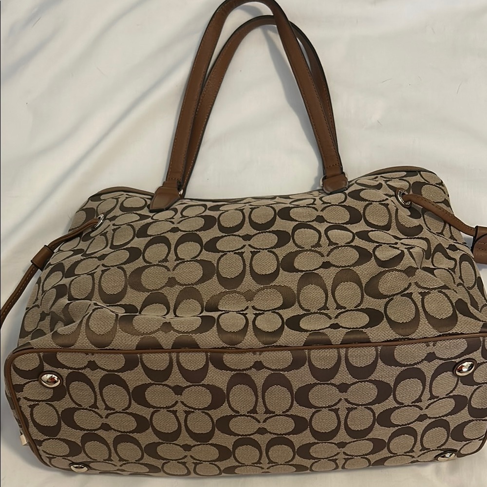 NWOT Vintage Coach Brown Jacquard Shoulder Bag with Signature Monogram - Picture 3 of 7